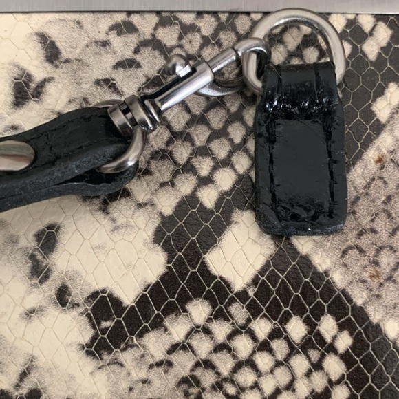 Patricia Nash Vallina Leather Clutch Crossbody Kiss Lock Black Python Li… - Picture 8 of 12